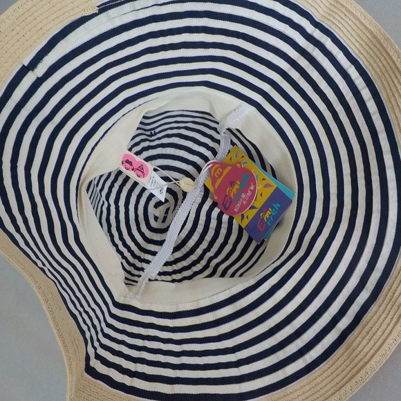 New Girls Floppy Sun Hat - Picture 6 of 7